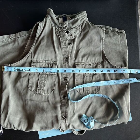 Universal Thread Shorts Romper - Picture 5 of 5